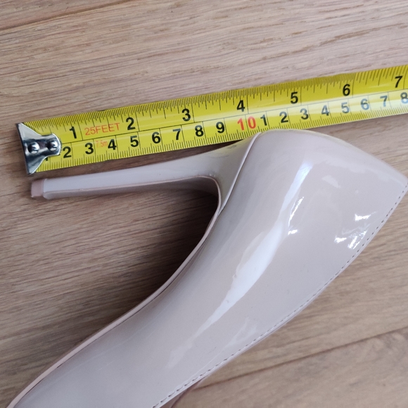 4" nude pointed-toe heels - Picture 5 of 5